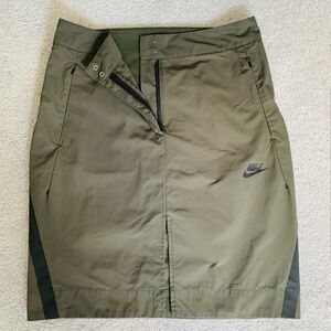Nike Sportswear Bonded Skirt SMALL